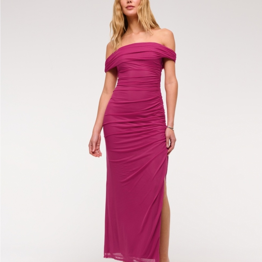 Abercrombie Off-Shoulder Pink mesh Dress